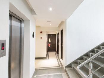 Hotel Oyo Link Road Malad